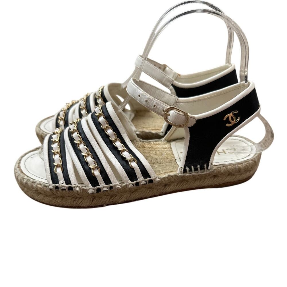 Chanel Bicolor Leather Espadrille Sandals Chain Link Ankle Strap Size 6 *flaw*
